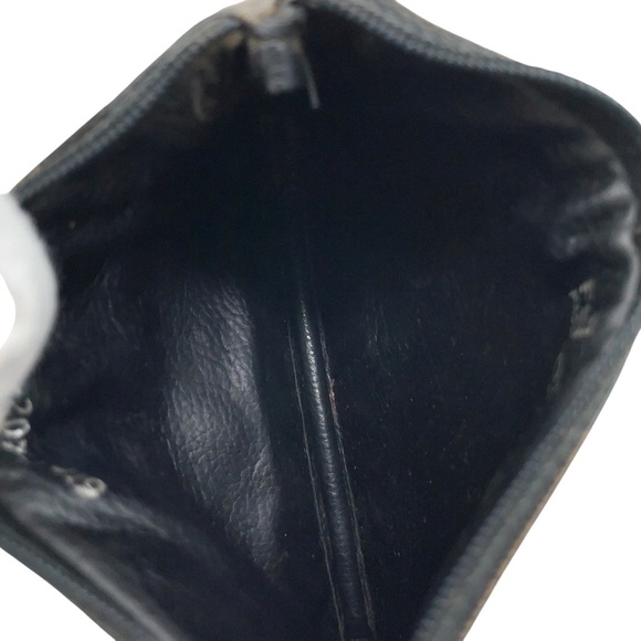 ✨🛍️ Fendi Pequin Double Zip Pouch